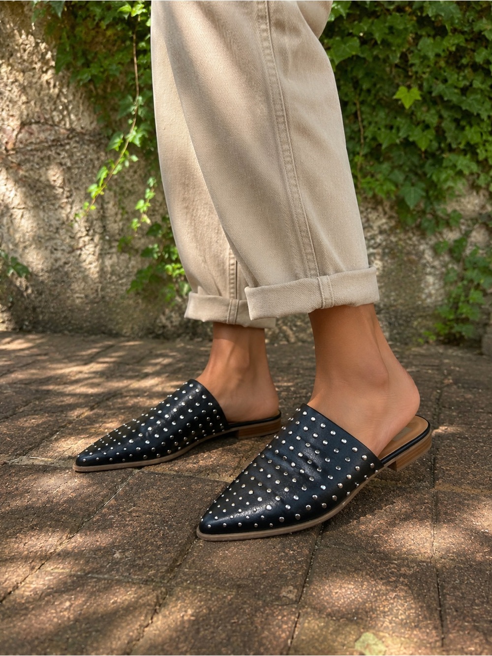 DOLCE VITA Downtown Style Rocker Chic Black Studded Block Heel Slides, 10